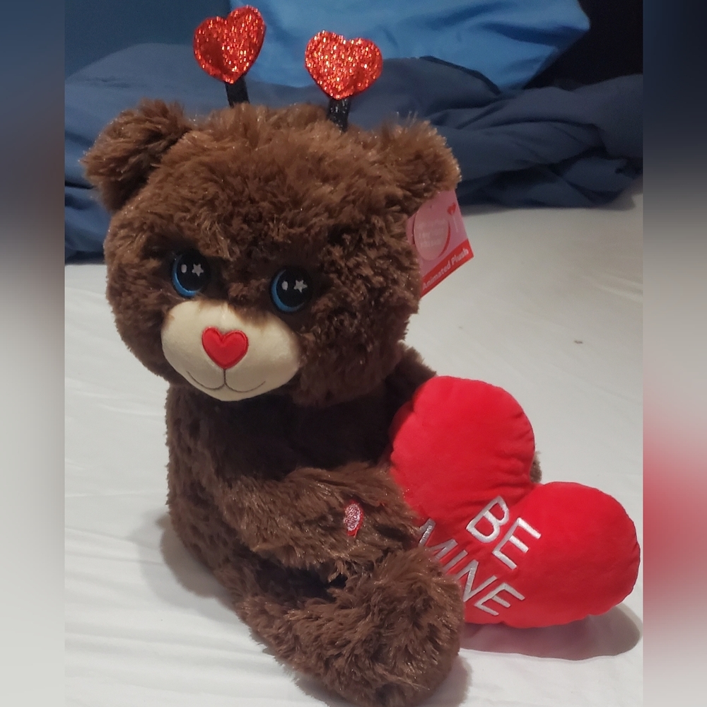 Cutest & Softest Stuffed Teddy Bear, Lites-Up & Sings "I Got You Babe"!!   New!! - Picture 10 of 11
